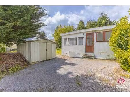 belle caravane de 40m2 avec dépendance