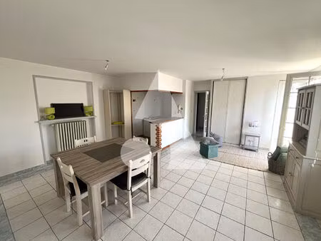 appartement de 65m2 - 2 chambres avec terrasse 20m2