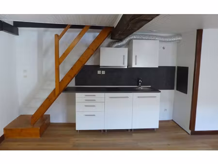 location appartement  m² t-1 à cosne-cours-sur-loire  420 €