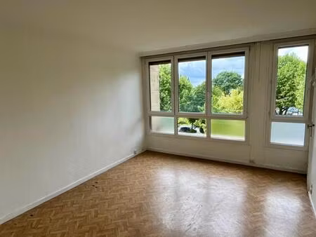 appartement de 3 pièces - meudon la foret
