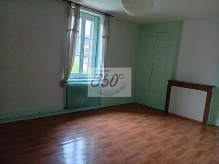 appartement lumineux 4 pièces à deux-grosnes