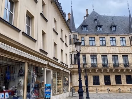 à louer bureau 35 m² – 1 480 € |luxembourg-centre ville
