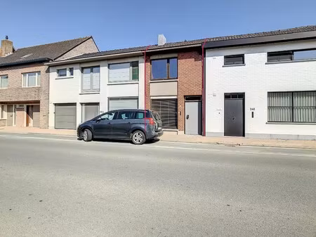 gezellige rijwoning met 1 slaapkamer en terras