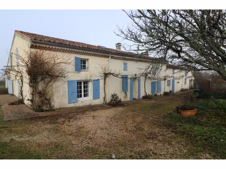vente maison 12 pièces 353 m² arces (17120)