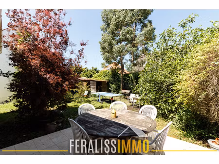 maison familiale 6 ch avec jardin au sud !