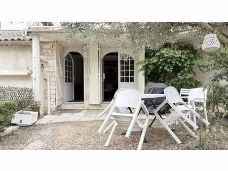 appartement 3 pieces - parking et grotte