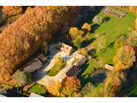 propriété à vendre courcemont 10 pièce(s) 360m2 507 500€