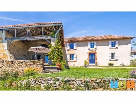 maison et dépendances