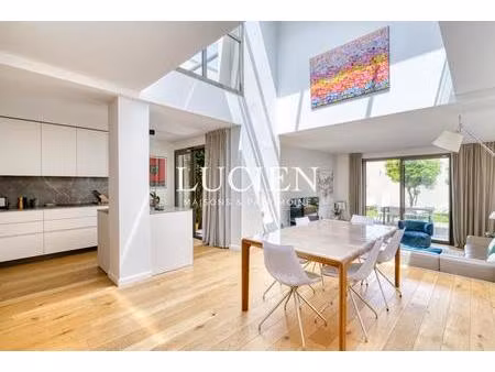 tassin centre – élégante maison familiale de 195 m²