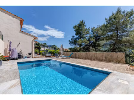 belle villa tourrette levens de 170m² sur 2500 m² de terrain