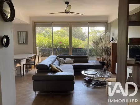 vente appartement 5 pièces 107 m² à aix-en-provence (13090)  569 000 €