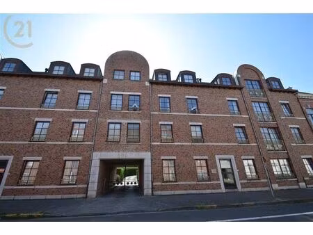 appartement à louer avec 2 chambres   leuze-en-hainaut (vbe26782)