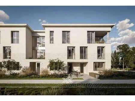 appartement met twee slaapkamers en terras