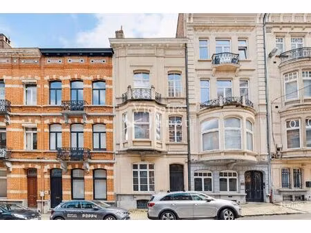 maison à louer avec terrasse et jardin   bruxelles (vbe26816)