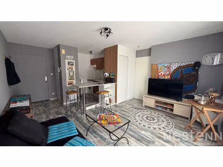 seulement chez nestenn ? appartement t2 sans travaux  avec balcon  parking et résidence sé