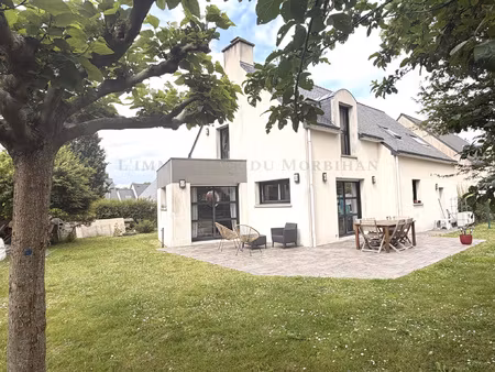maison 4 chambres  plein sud  rangements sur-mesure  aérothe