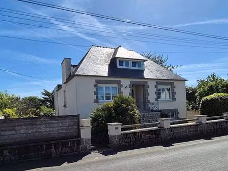 vente maison à landivisiau (29400) : à vendre / 162m² landivisiau