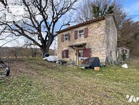 vente maison à murs (84220) : à vendre / 42m² murs