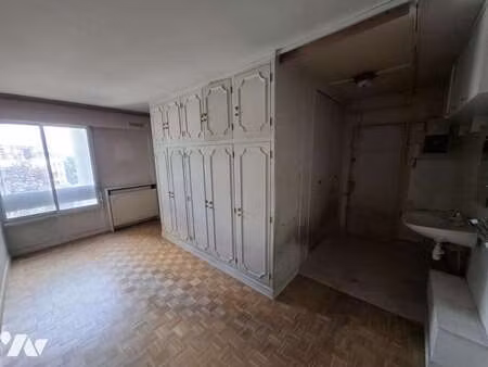 vente appartement t1 à saint-cloud (92210) : à vendre t1 / 18m² saint-cloud