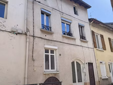 vente appartement 2 pièces 108 m² saint-genis-laval (69230)