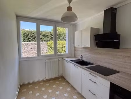 ref 12694- residence le mont denise - f4 avec balcon et garage