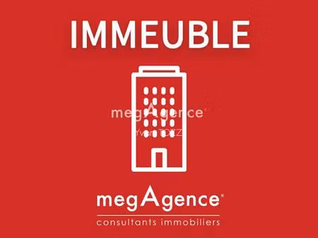 immeuble ( 4 t3 + 1 t2 ) proche mer