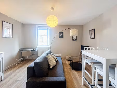 location appartement 2 pièces 37 m² à reims (51100)