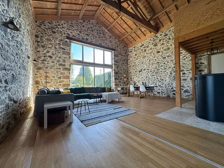 ensemble immobilier de charme en pierre - à 10 min de bressuire
