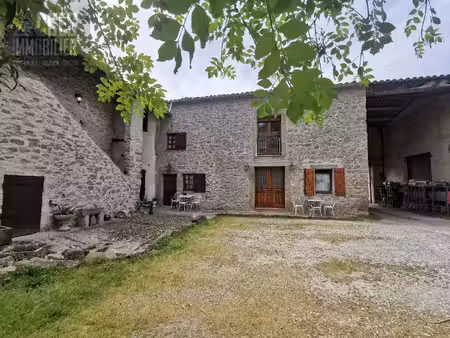 maison de village