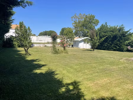 vente terrain 548 m² talmont-saint-hilaire (85440)