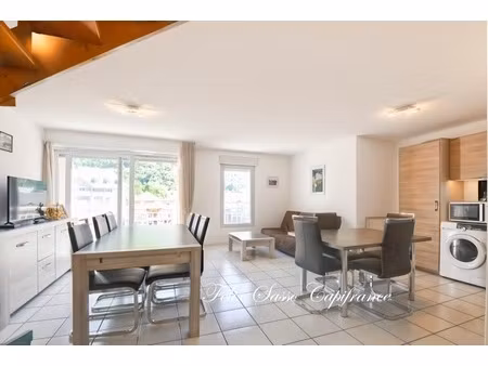 luz-saint-sauveur (65)  en exclusitivé  bel appartement duplex t4 au coeur du village !