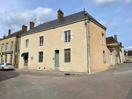 bellême centre - immeuble de rapport avec commerce et appartements meublés - rentabilité e