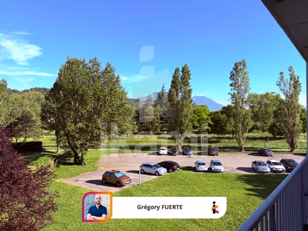en exclusivité  lumineux t4 avec vue montagnes cadre verdo