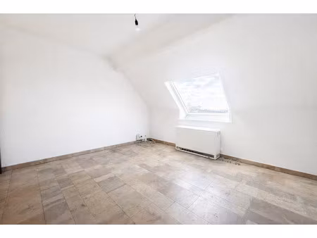 appartement à louer à rue van opré 73 jambes (vbe26886)