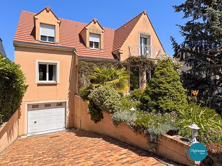 vente maison 7 pièces  132.29m²  le coudray