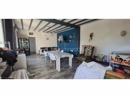 longère de 125m² à rénover avec un atelier  un garage et une dépendance de 80m² sur un ter