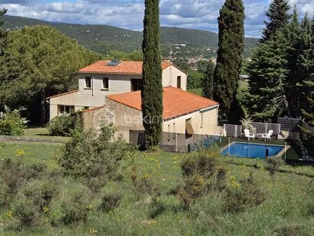 maison de 138 05 m² à saint-martin-de-londres
