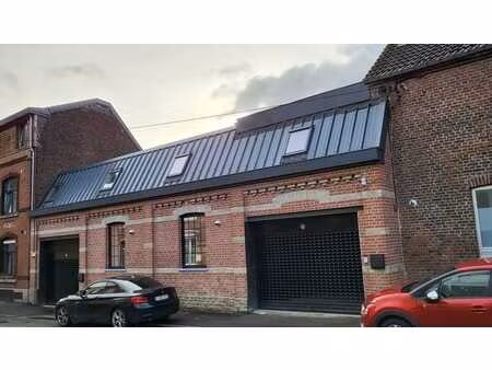 maison d’exception de ±190 m² dans ancien atelier rénové