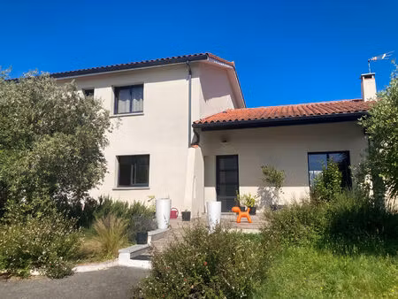 splendide villa t6 de 220m² au calme absolu