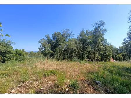 vente terrain 2200 m² à le thoronet (83340)  226 000 €