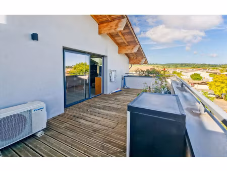 appartement castelginest m² t-3 à vendre  222 000 €