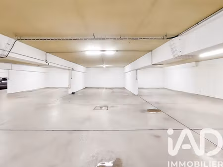 vente parking 195 m² à pontoise (95000)  125 000 €
