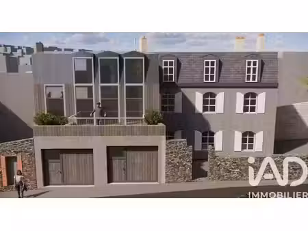 vente parking 100 m² à granville (50400)  145 000 €