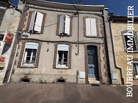 vente immeuble 6 pièces 108.7 m² à joigny (89300)  173 000 €