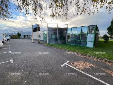 vente local d’activités la chapelle-des-fougeretz 35520 900m²