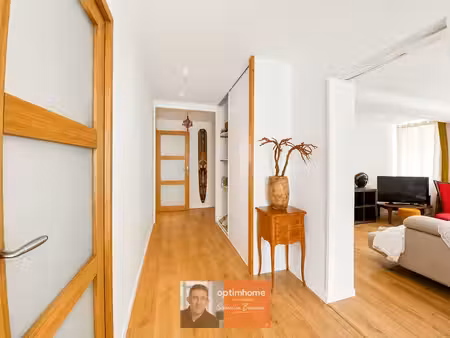 appartement 4 pièces – 92 m² – terrasse – cave – centre de chaussin