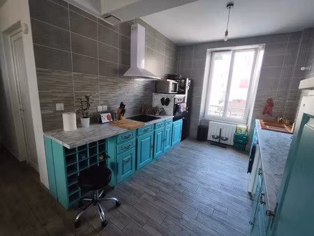 location appartement 3 pièces 68 m² à crouttes-sur-marne (02310)  725 €