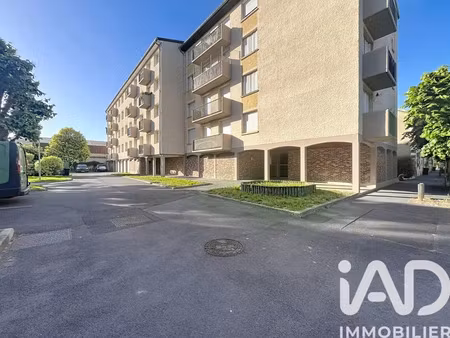 appartement à magenta (51530)