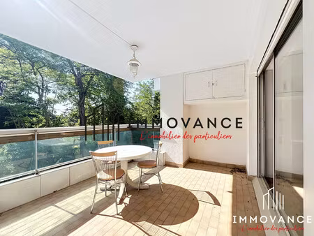 a vendre: appartement 5 pièces/parc montcalm