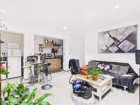 appartement t2 avec terrasse - viviers du lac - proximité la